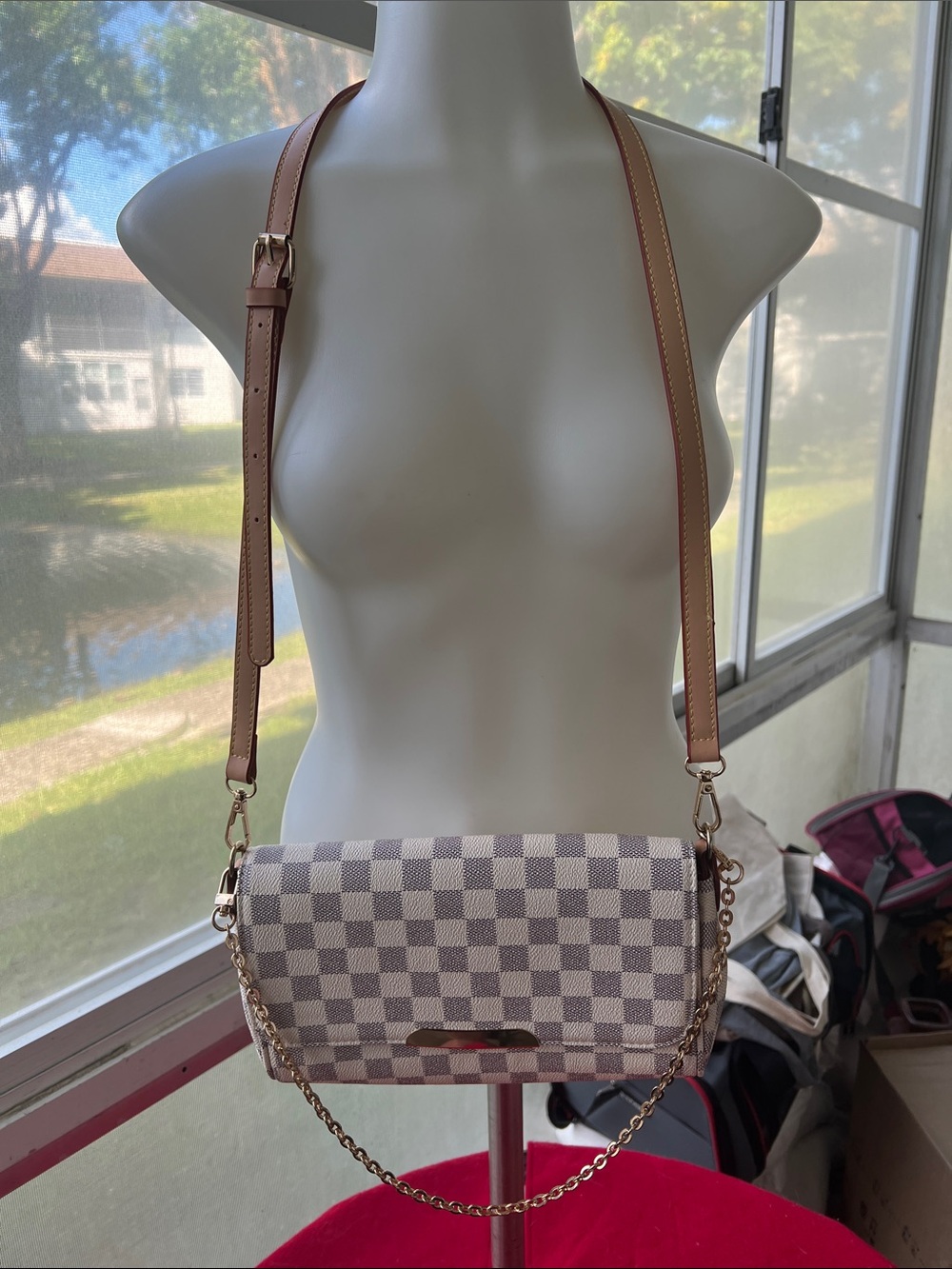 Unbranded Designer-Style Checkered Cream  Crossbody Shoulder or handbag